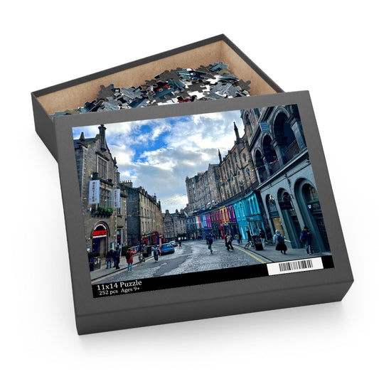 Victoria Street Edinburgh, Scotland: 252-Piece Jigsaw Puzzle